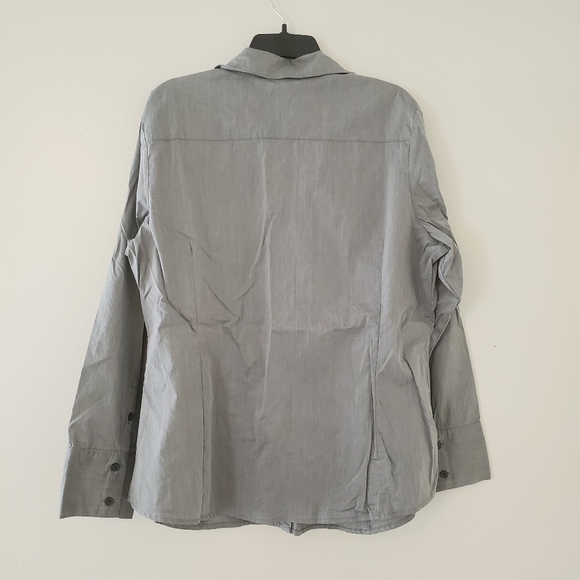 Shirt - Picture 2 of 3